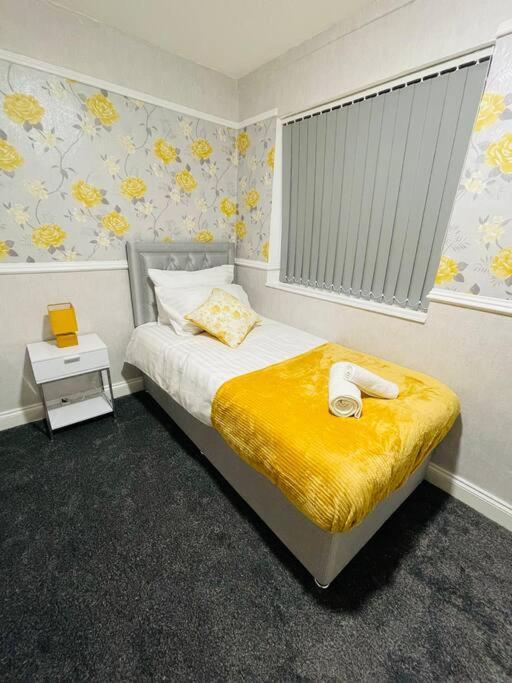 Alder House - A Modern Vibrant 4 Bedroom House Marston Green Kültér fotó